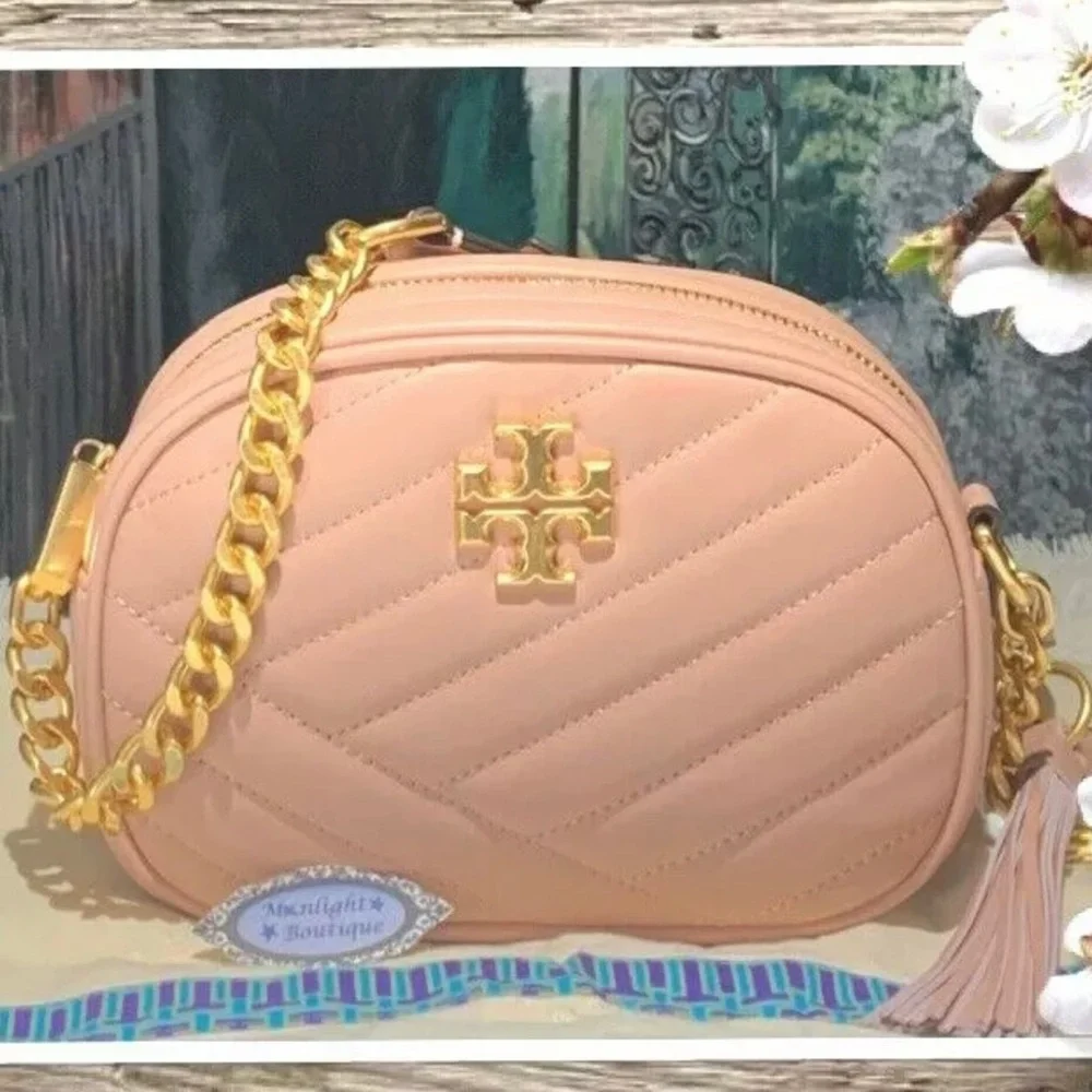 Tory Burch KIRA CHEVRON SMALL CAMERA BAG